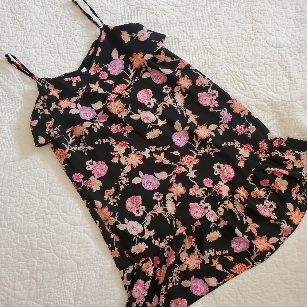 Floral Ruffle Dress - Picture 2 of 4